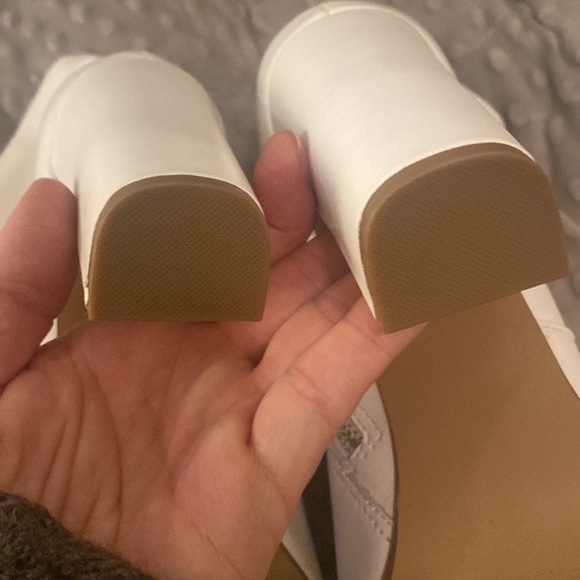 White leather upper Steve Madden heeled boots - Picture 10 of 12